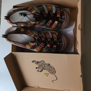 Keen Newport Sandals - size 16